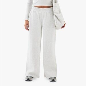 boohoo/DSGN Studio Straight Leg Jogger, Ash Gray, Size XS